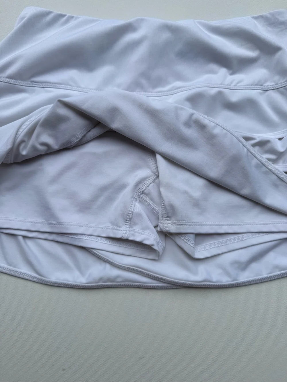 Lucky in‎ Love White Scallop Mini Skirt with Shorts, Size M